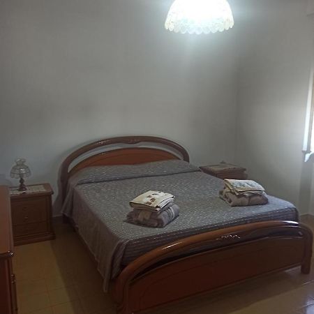 La Casa Di Rita Apartment Сулмона Екстериор снимка